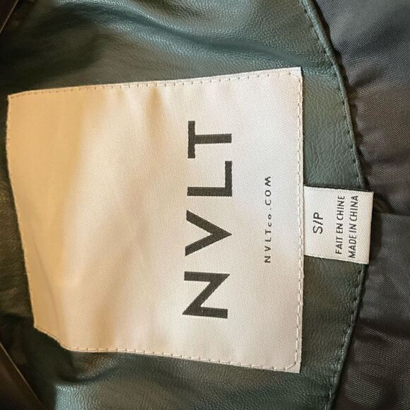 NVLT Green Vegan Leather Puffer, S/P. Beautiful! - Picture 12 of 13